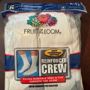 Fruit of the Loom Reinforced Crew Socks Size 6-12 New in package, 6 pairs.